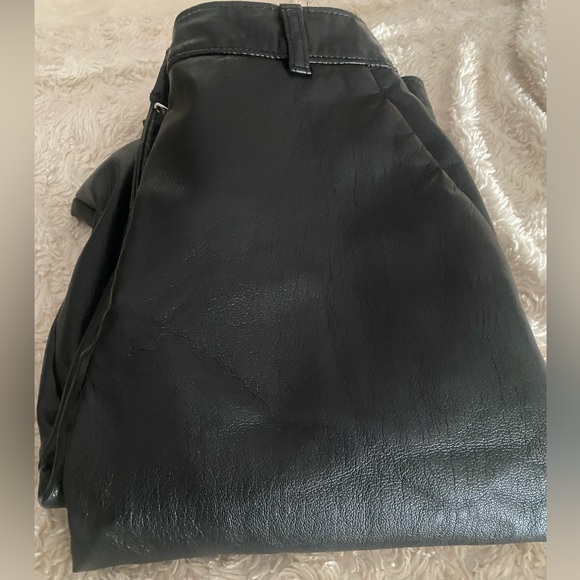 Babaton command vegan leather pants - Picture 3 of 4